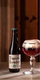Bouteille et verre Trappistes Rochefort